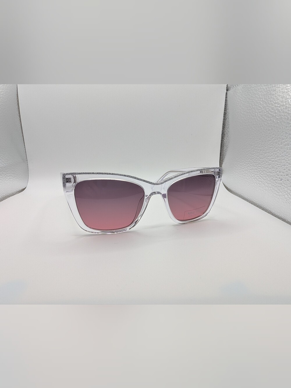 NWT Nine West NW664S Crystal Clear Glitter Cat Eye Sunglasses + Case